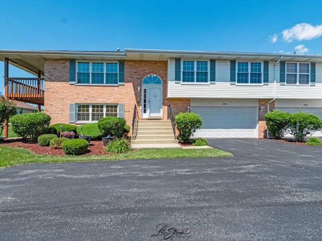 Townhouse for sale in Tinley Park, Illinois