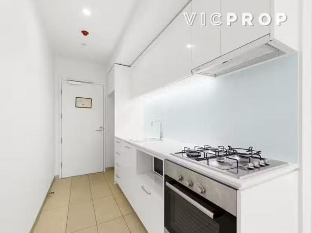 Apartment for rent in Carlton