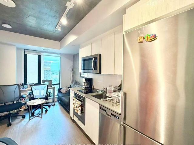 House for rent in Kitchissippi, Ottawa