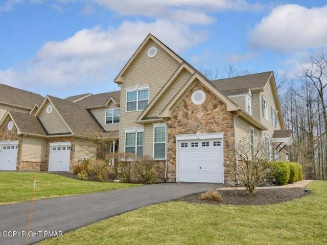 Townhouse for sale in East Stroudsburg, Pennsylvania