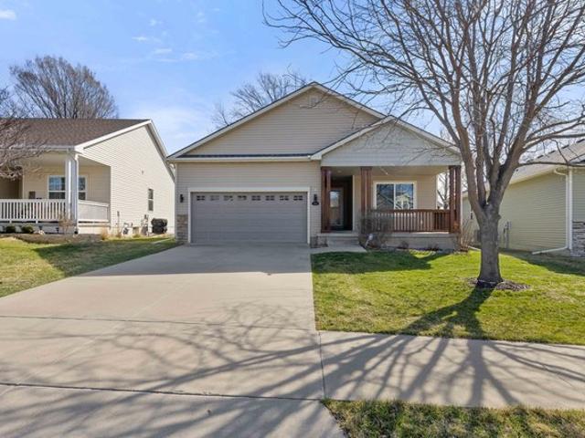 Townhouse for sale in Norwalk, Iowa