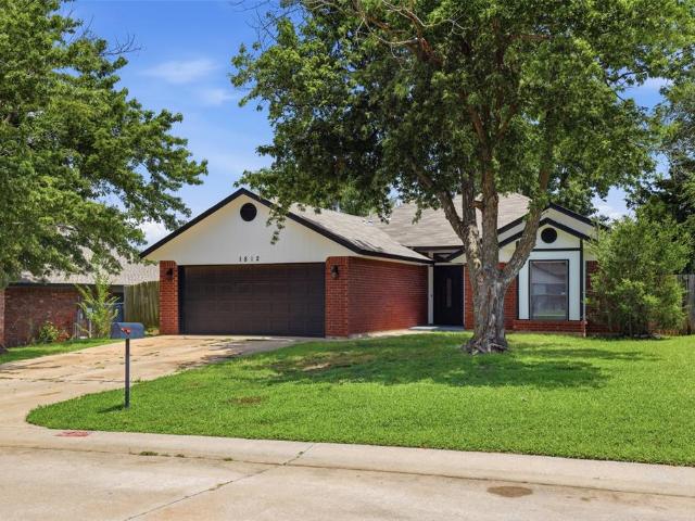 House for sale in Choctaw, Oklahoma