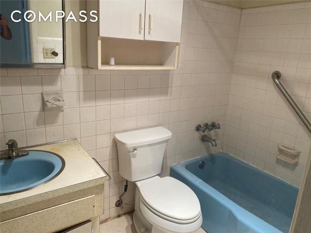 Property for rent in Oakland Park, Florida