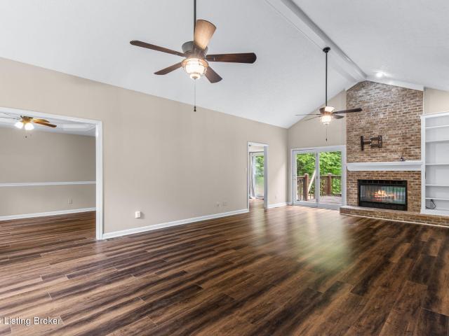 House for sale in La Grange, Kentucky
