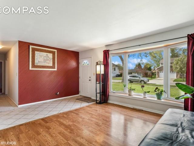 House for sale in Arlington Heights