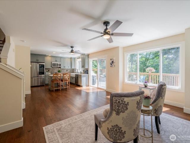 Condo for sale in Lake Stevens