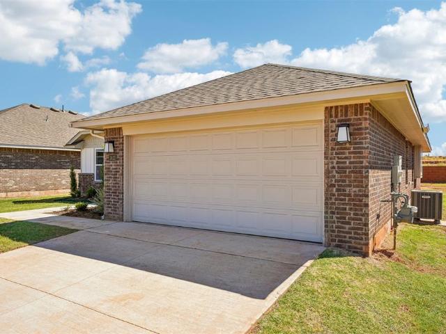House for sale in Moore, Cleveland County