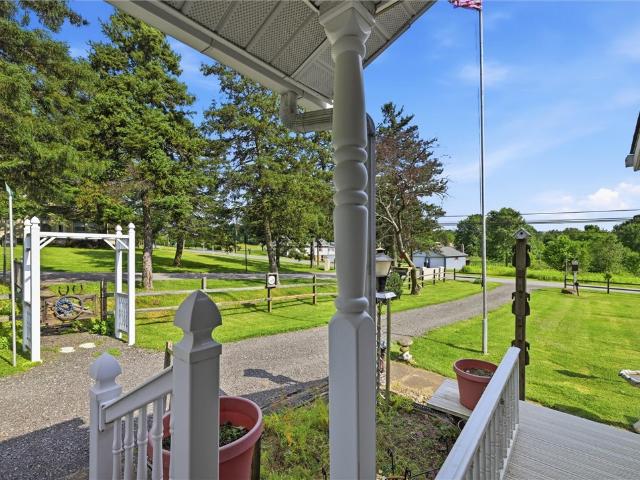 House for sale in Spring Church, Pennsylvania
