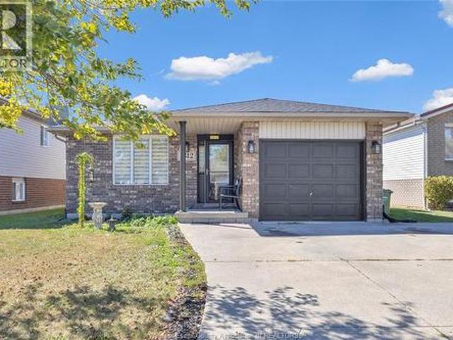 House for sale in Maidstone, Ontario