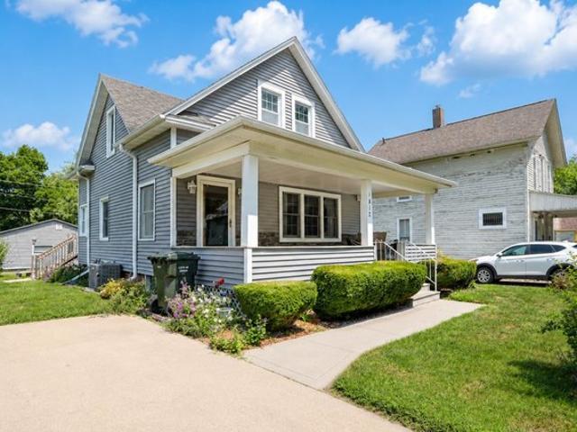House for sale in Perry, Iowa