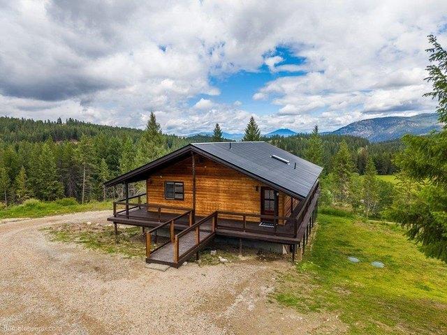 House for sale in Addy, Washington