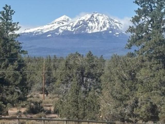 House for sale in Sisters, Deschutes County
