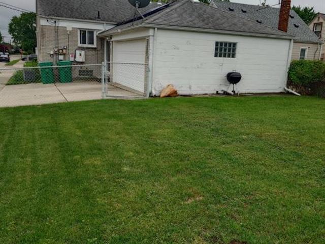 House for sale in Eastpointe, Michigan