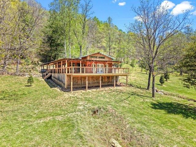 House for sale in Tuckasegee, North Carolina