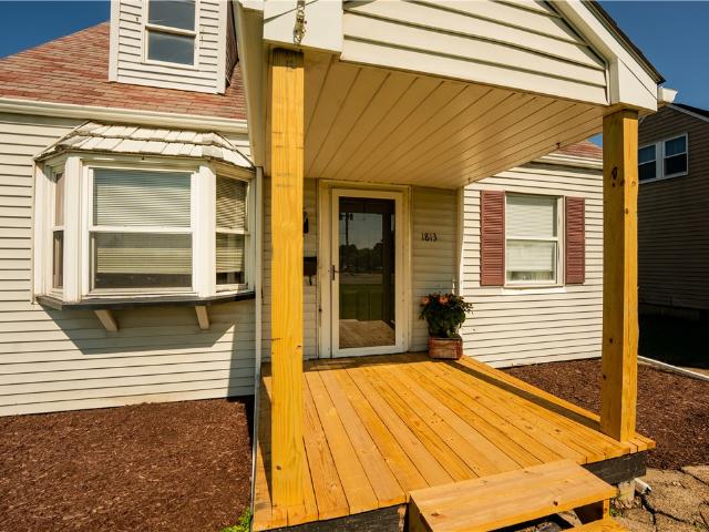 House for sale in Natrona Heights, Pennsylvania