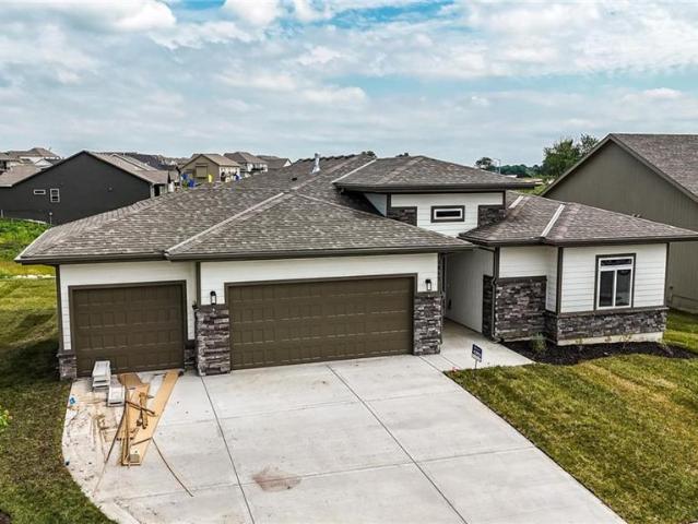 House for sale in Raymore, Cass County