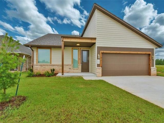 House for sale in Yukon, Oklahoma
