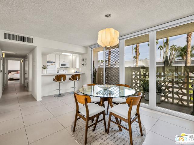Condo for sale in Palm Springs, California