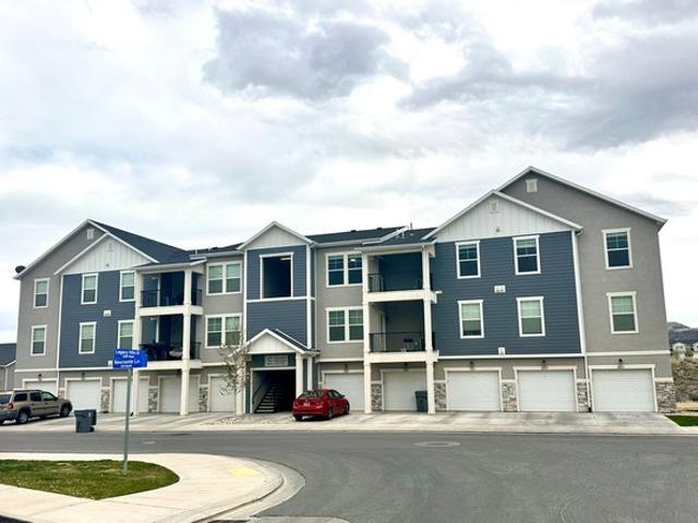 Condo for sale in Saratoga Springs, Utah