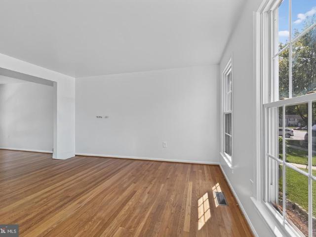 Townhouse for sale in Williamsburg Square, Germantown