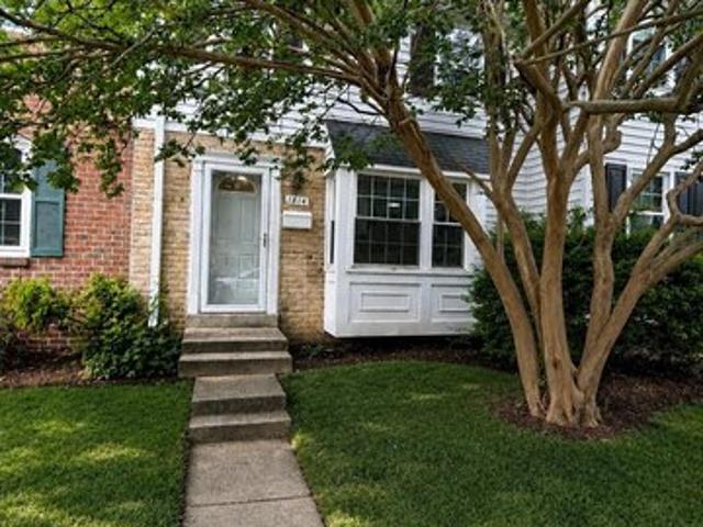Condo for sale in Crofton, Maryland