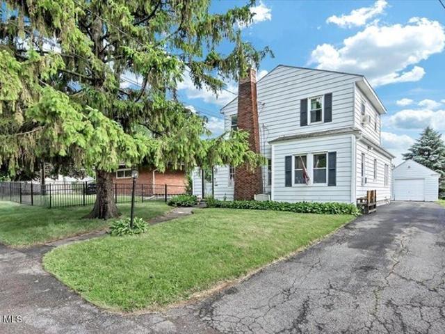 House for sale in Schenectady, New York