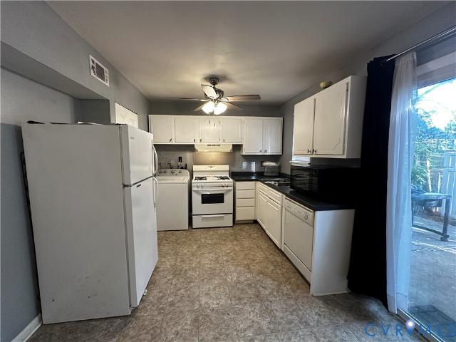 Townhouse for sale in Highland Springs, Henrico County