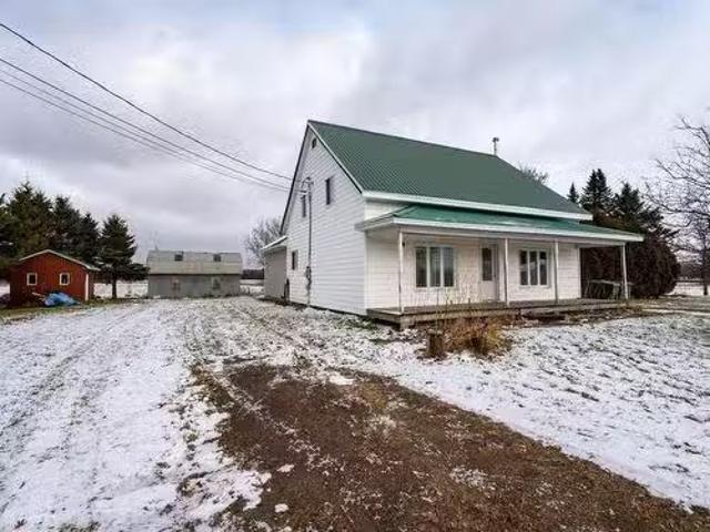 House for sale in Quebec City, Quebec