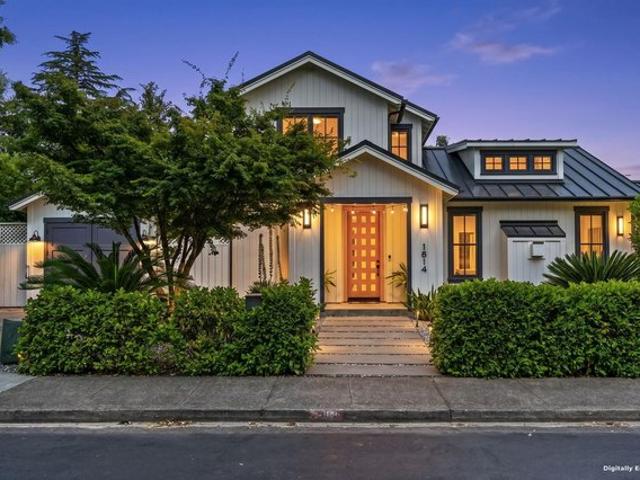 House for sale in Saint Helena, California