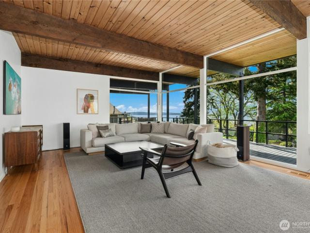 House for sale in Steilacoom, Washington