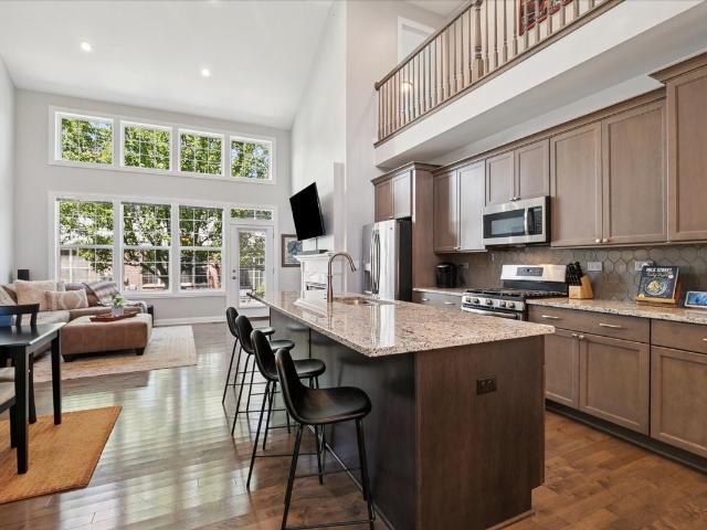 Townhouse for sale in Libertyville, Illinois