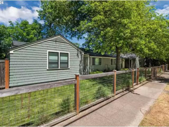 House for sale in Eugene