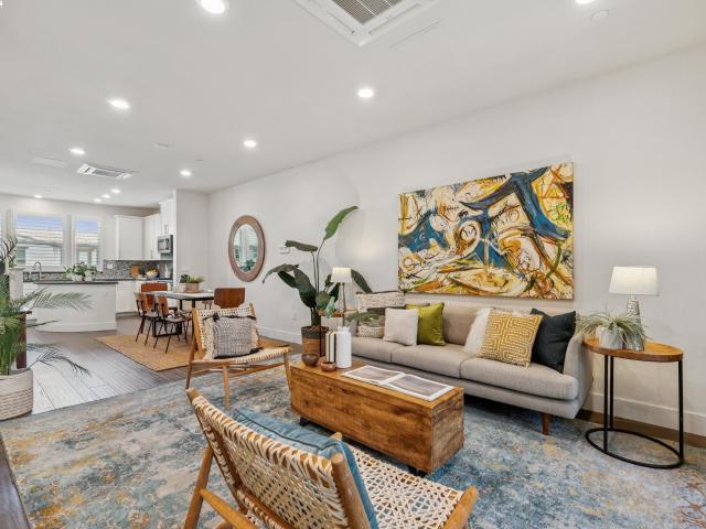 Condo for sale in Alameda