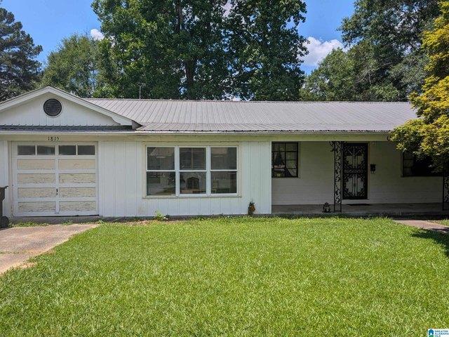 House for sale in Clanton, Alabama