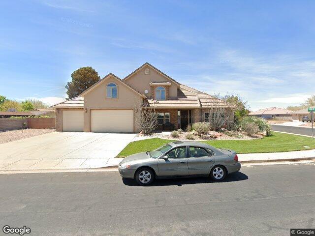 House for sale in Santa Clara, Utah