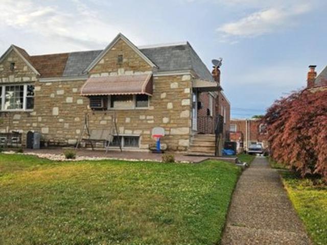 Townhouse for sale in Philadelphia, Pennsylvania