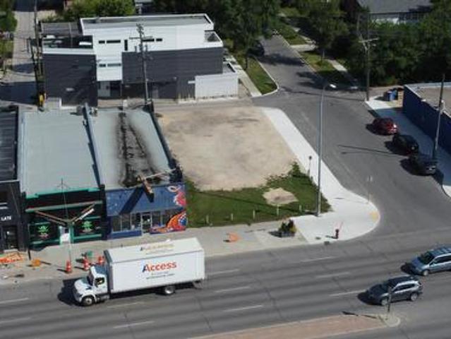Land for sale in King Edward, Winnipeg