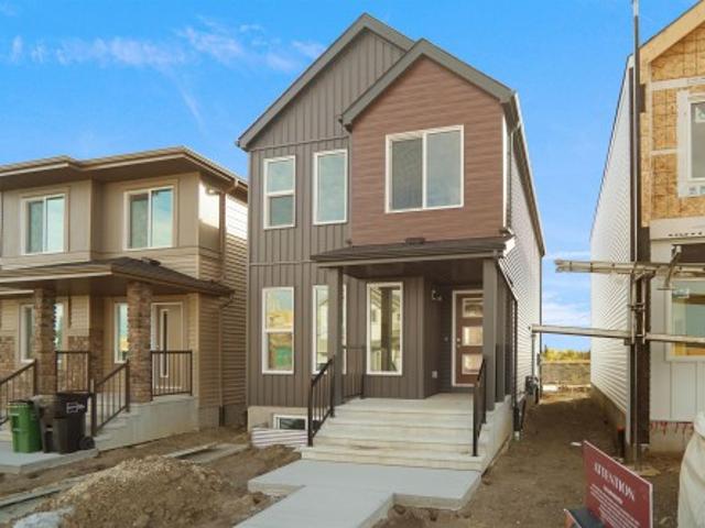 House for sale in Wedgewood, Alberta