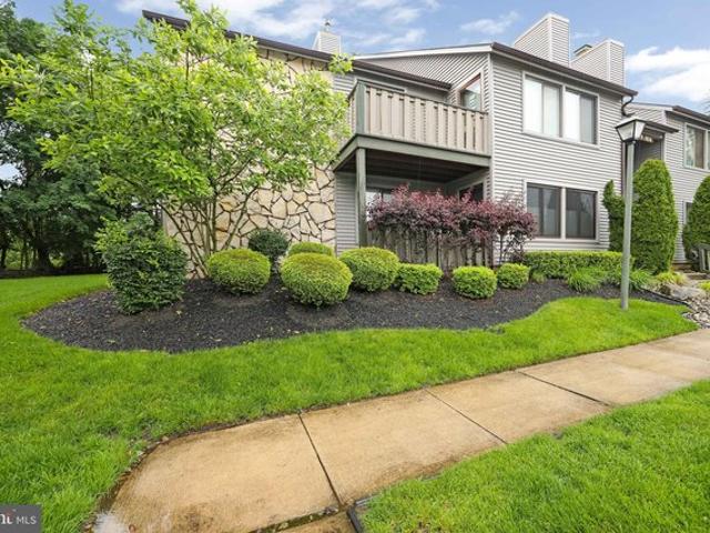 Condo for sale in Cherry Hill, New Jersey