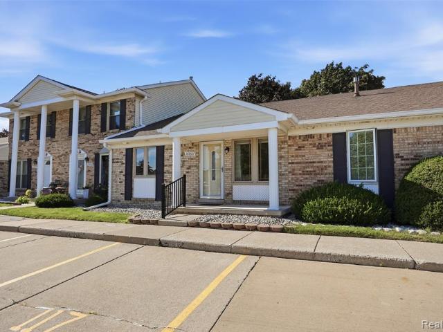 Condo for sale in Southgate, Michigan