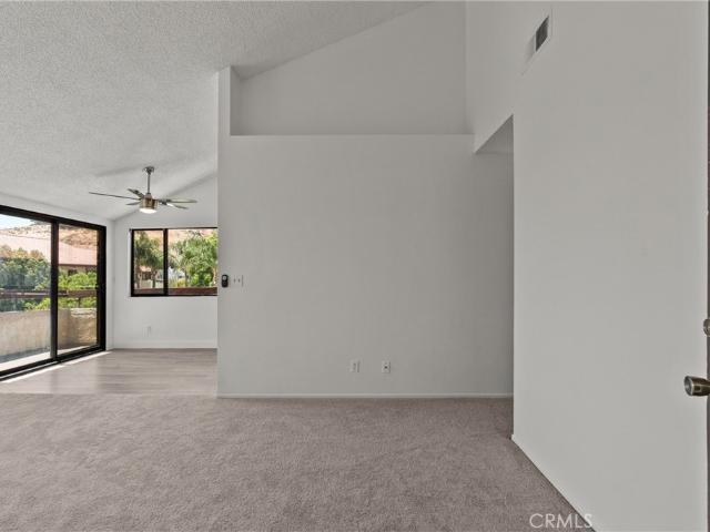 Condo for sale in Canyon Country, California