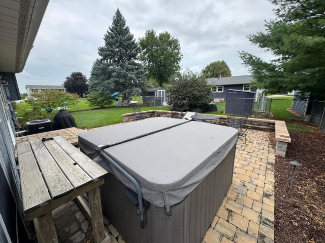 House for sale in Whiteside, Illinois