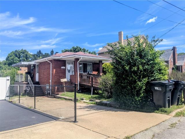 House for sale in Beaver, Pennsylvania