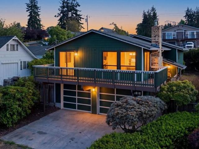House for sale in Port Angeles, Washington