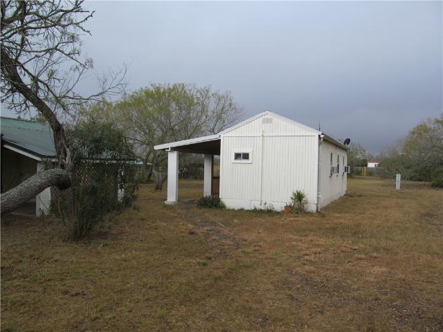 House for sale in Orange Grove, Texas