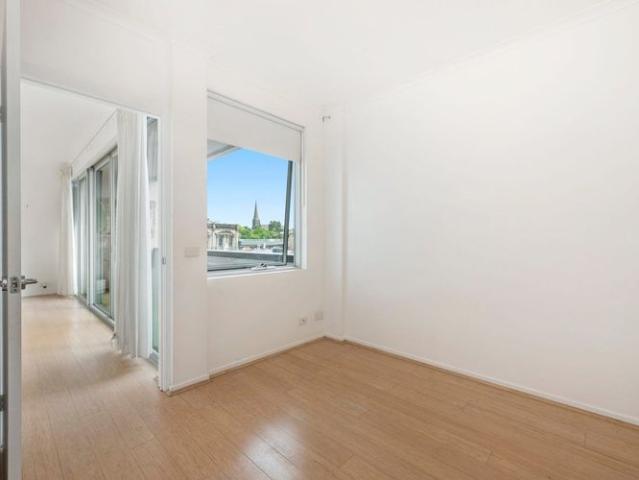 Apartment for rent in Collingwood, Melbourne