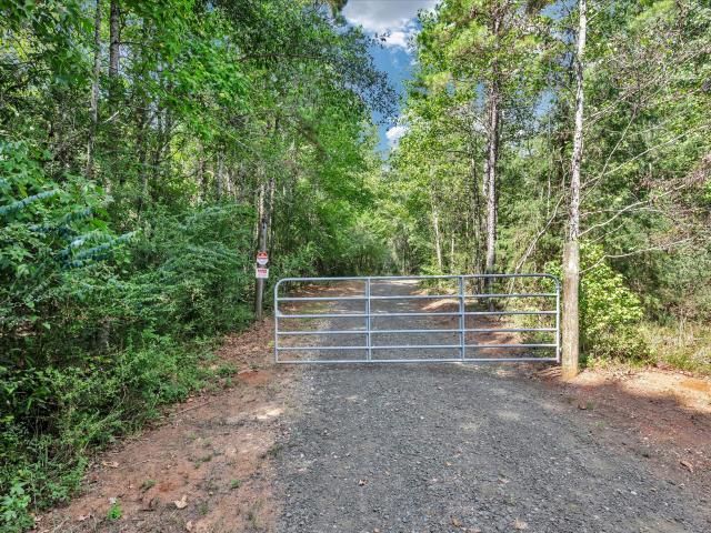 House for sale in Attoyac, Nacogdoches