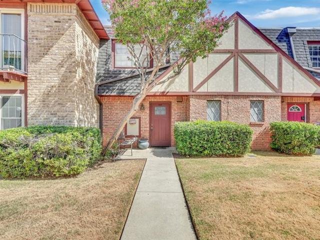 Condo for sale in Irving, Texas