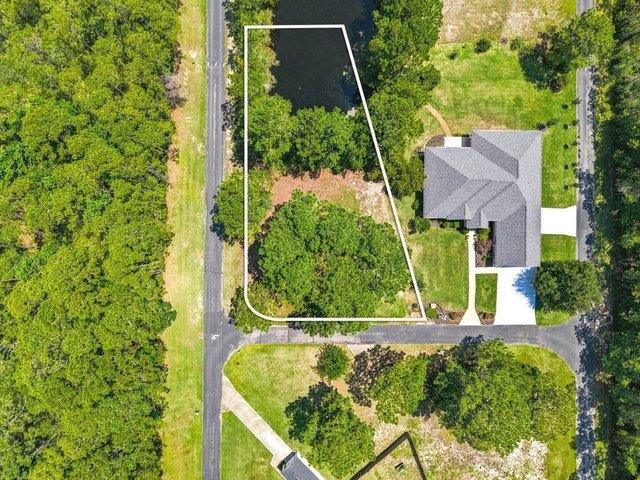 Land for sale in Gulf Breeze, Florida
