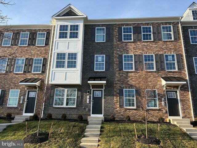 Townhouse for sale in Virginia